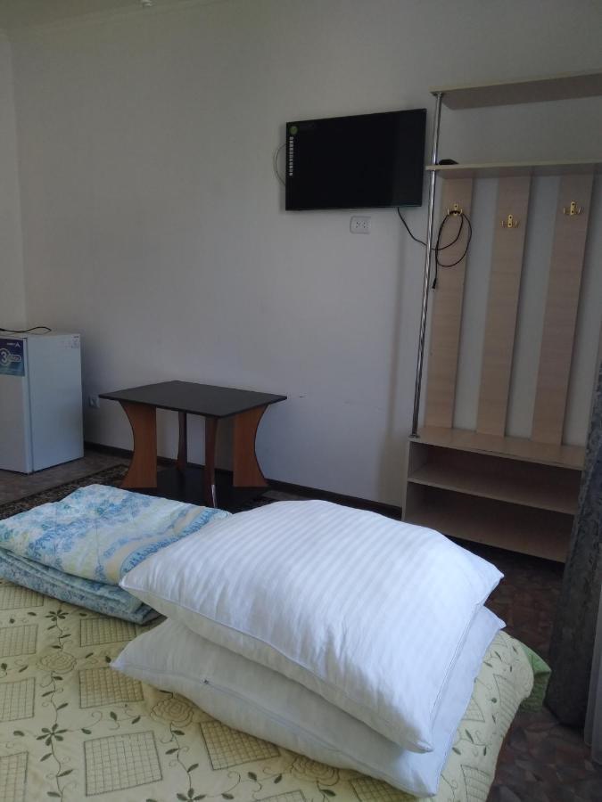 Guest House Arbat Cholpon-Ata Extérieur photo