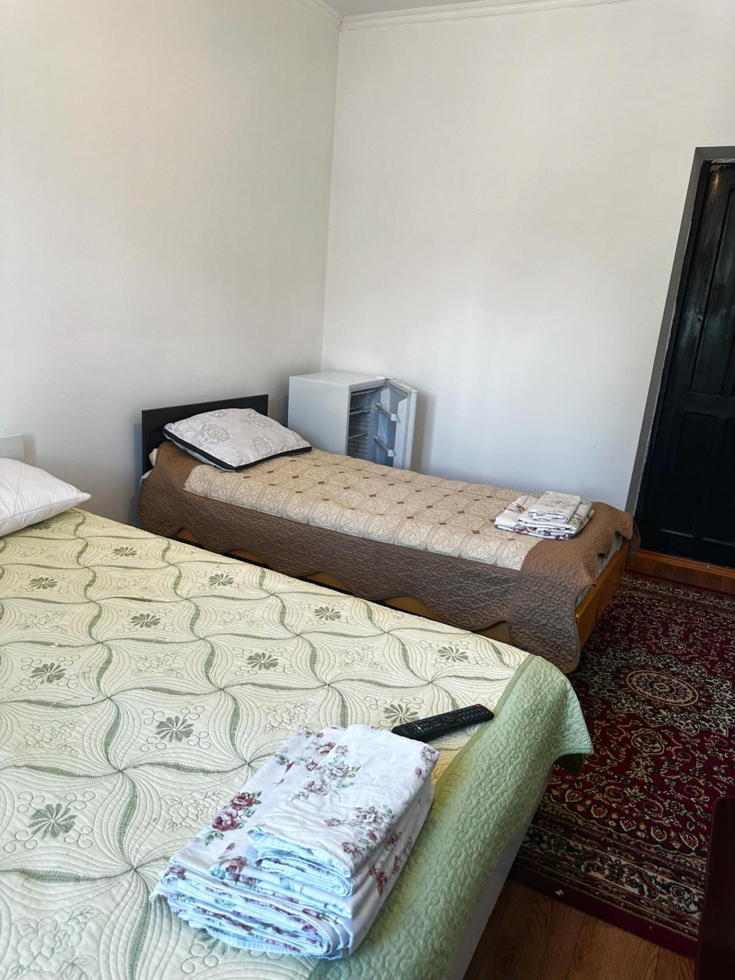 Guest House Arbat Cholpon-Ata Extérieur photo