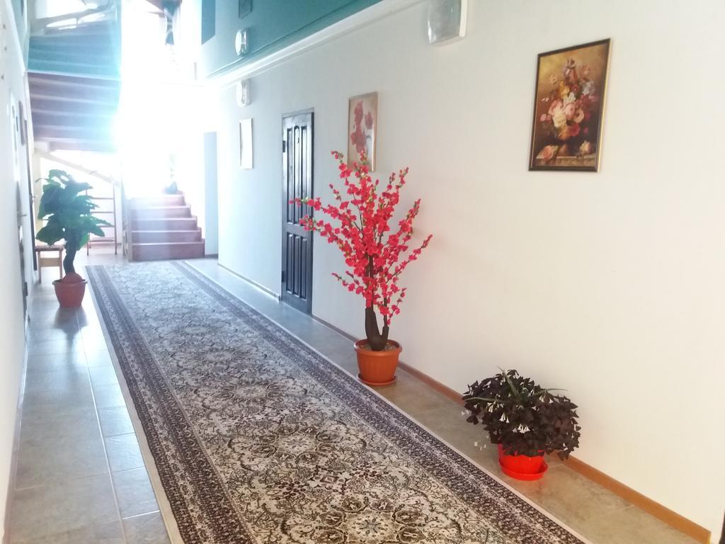 Guest House Arbat Cholpon-Ata Extérieur photo